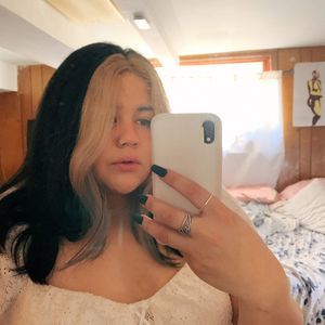 Meet your Posher, Leslie